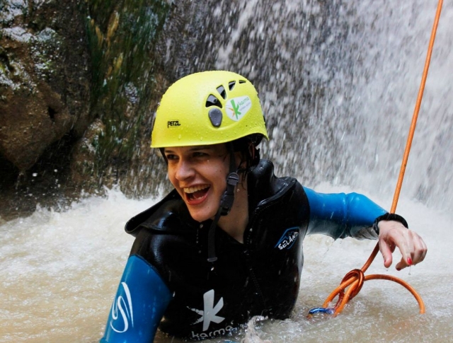  Canyoning aquático 